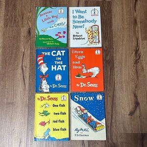 Dr. Seuss Books (6)